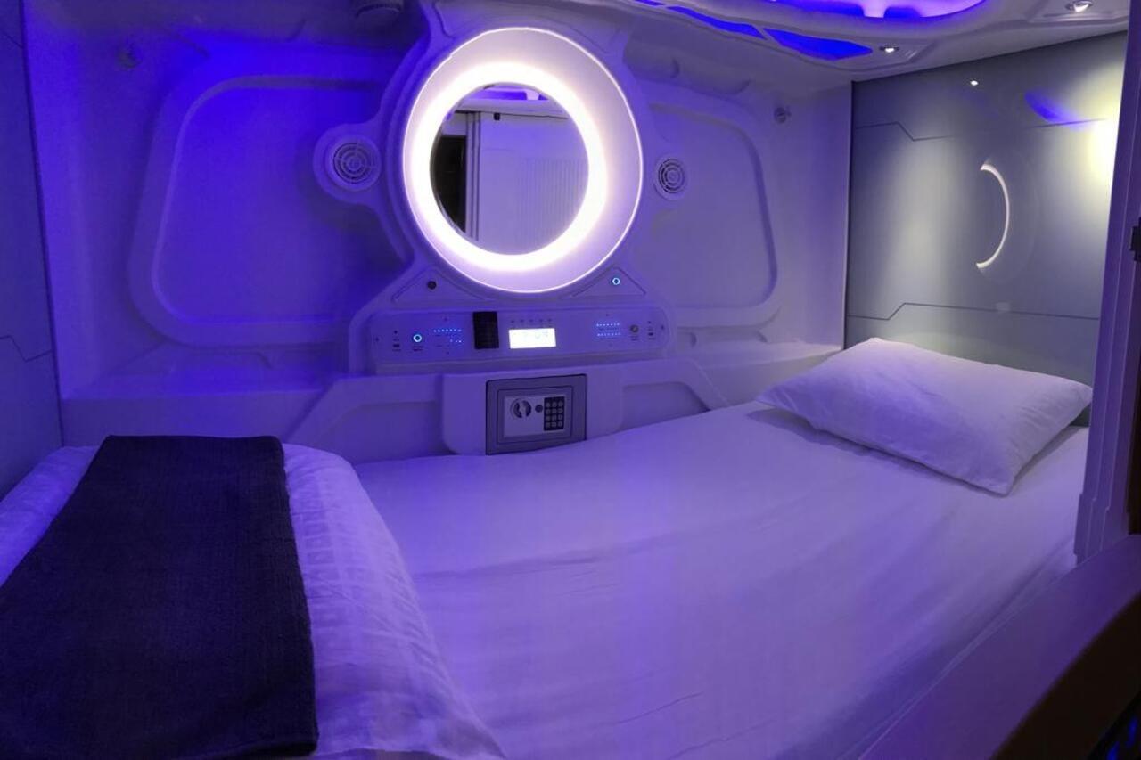 Atlantis Pods @ Chinatown Hotel kapsul 2*