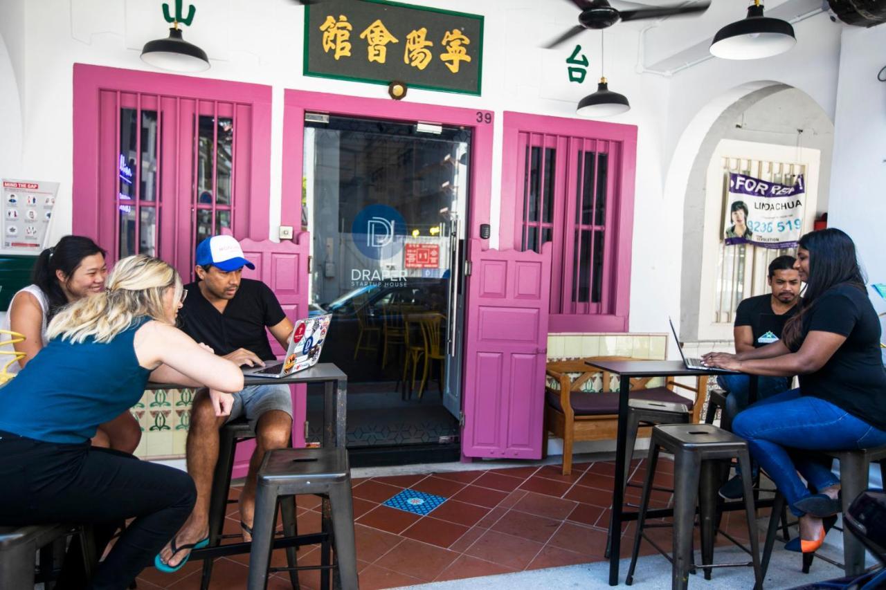Draper Startup House For Entrepreneurs Capsule hotel Singapore