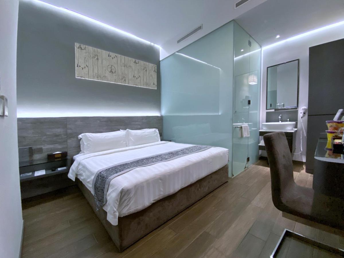 Hotel Bliss 3*