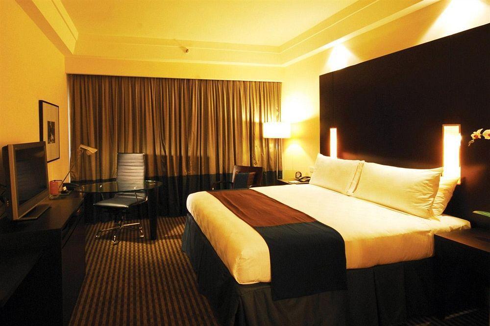 Hotel Amara - Newly Renovated Singapore
