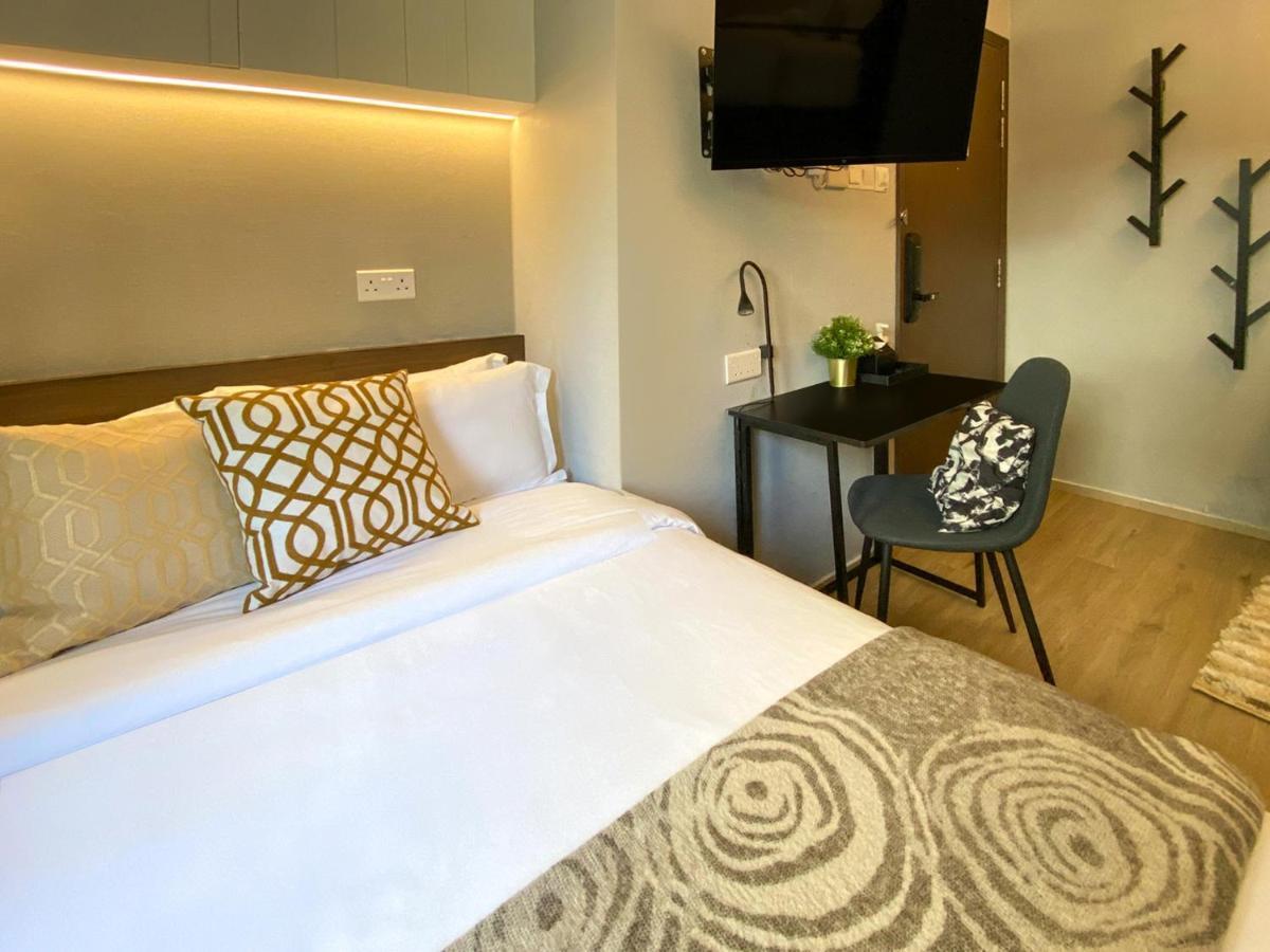 St Signature Bugis Beach, Short Overnight, 12 Hours, Check In 7pm Or 9pm Hotel