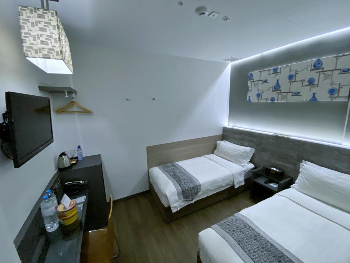Hotel Bliss Singapore
