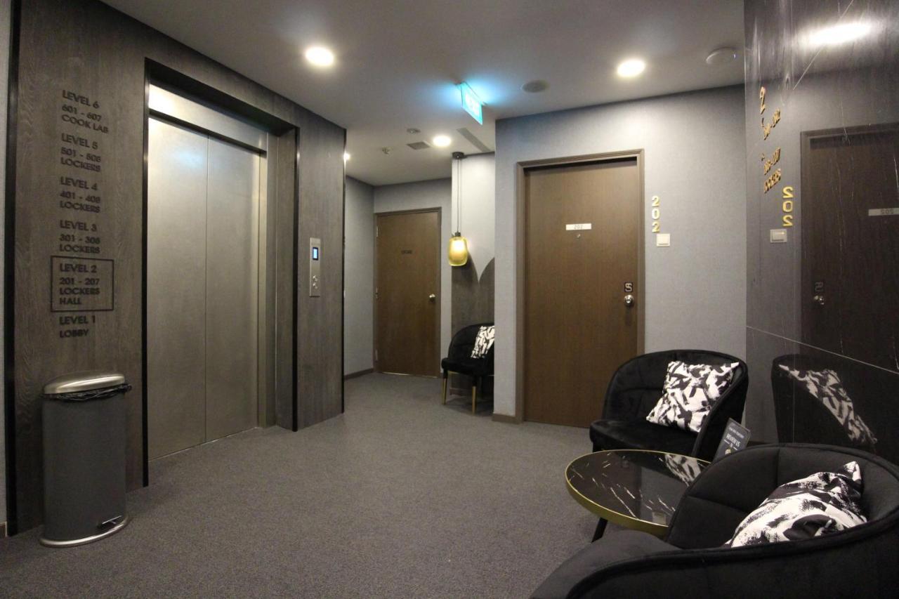 St Signature Bugis Beach, Short Overnight, 12 Hours, Check In 7pm Or 9pm Hotel 3*