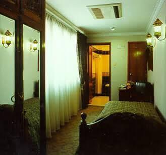 Hotel The At Temple Street