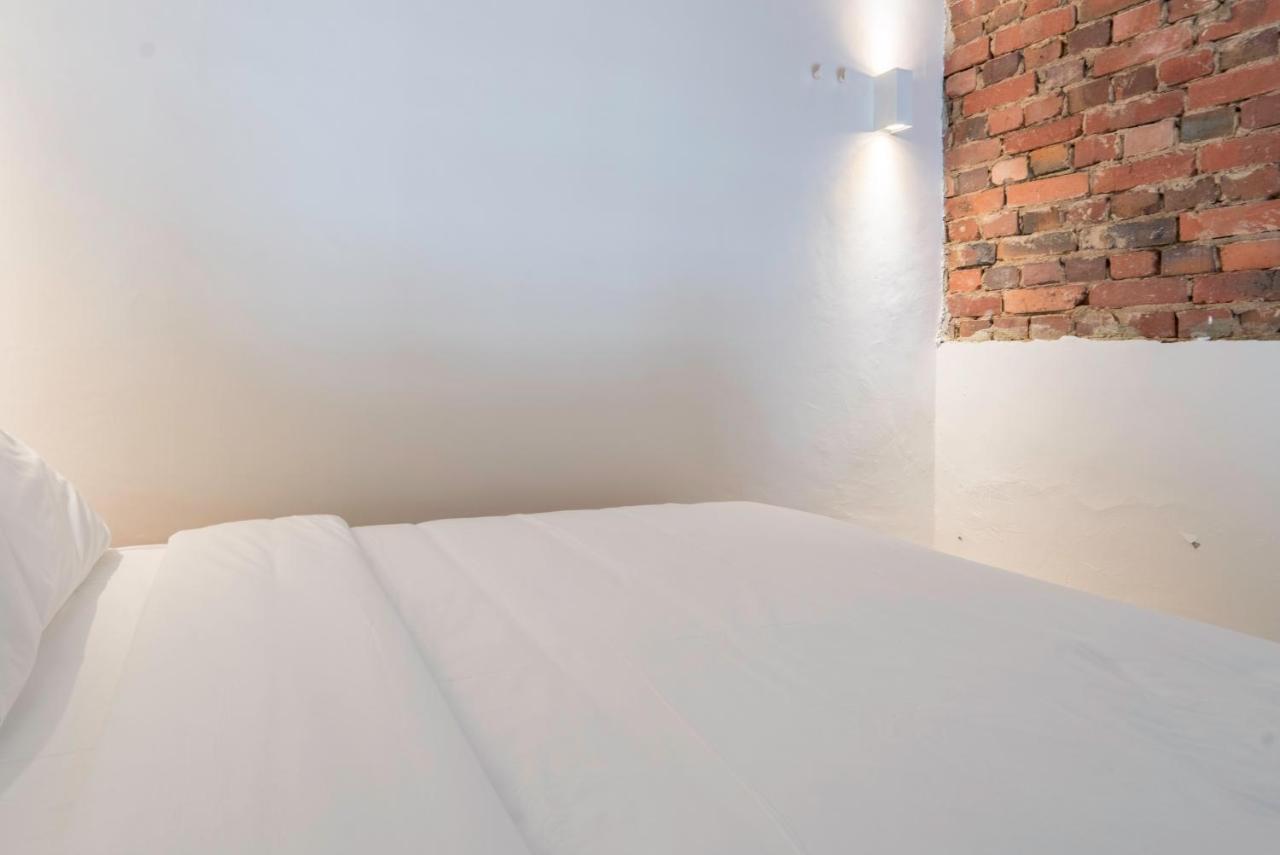 South Buona Vista Loft Studio Suites Serviced *