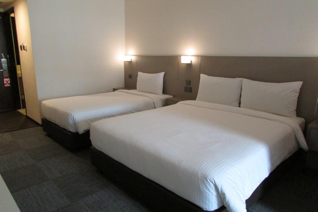 Strand Hotel 3*