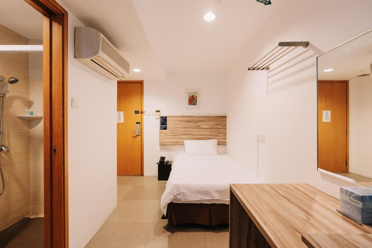 Hotel Victoria A Nuve Group Collection Singapore