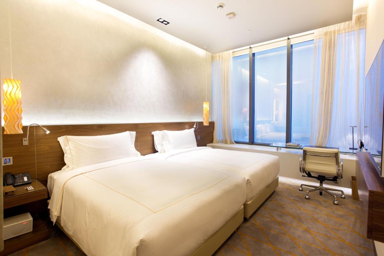 One Farrer Hotel