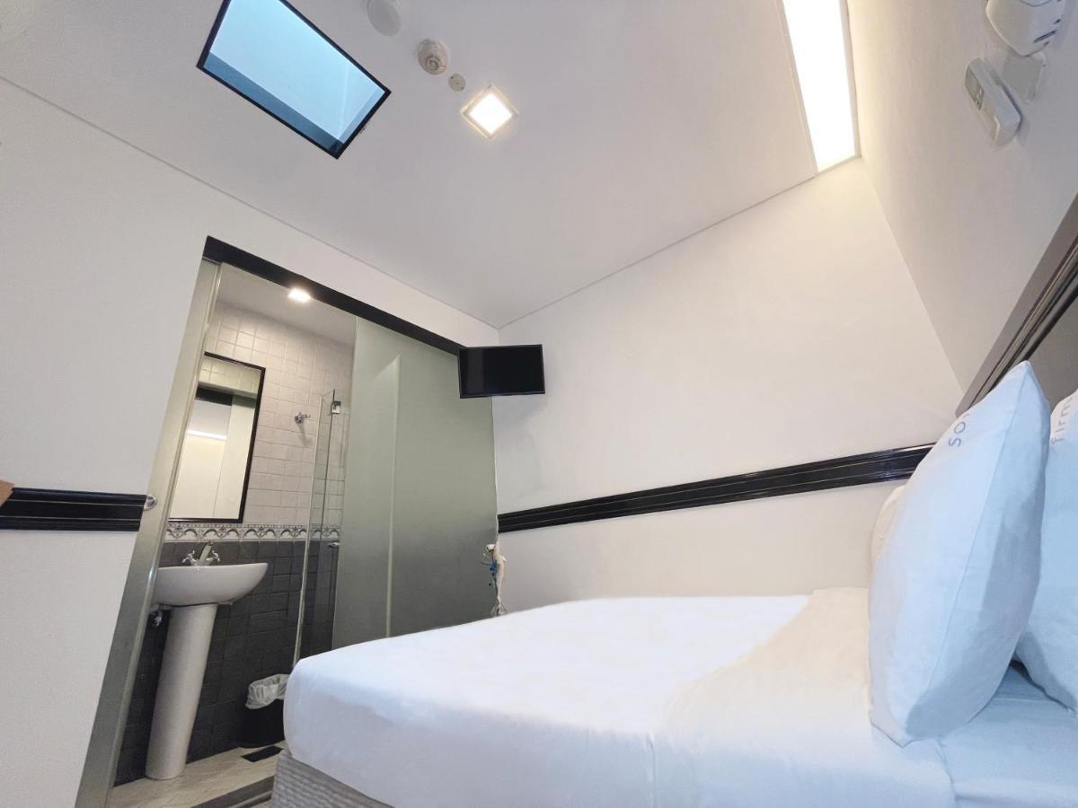 The Snooze Marine Parade 3*