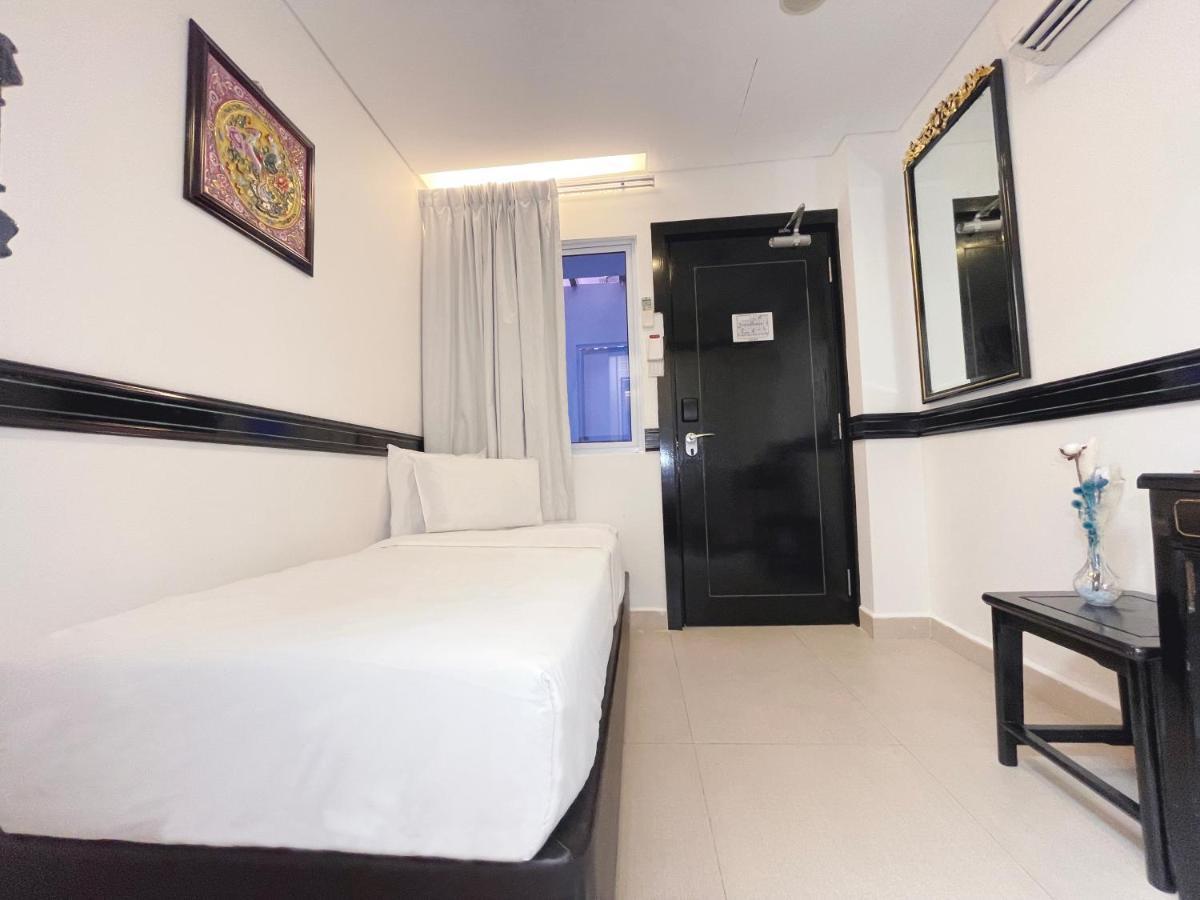 Hotel The Snooze Marine Parade Singapore