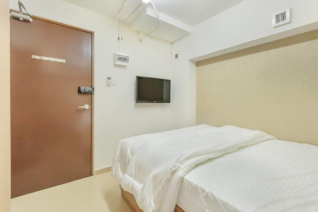 D & E Pte Ltd Hotel Singapore