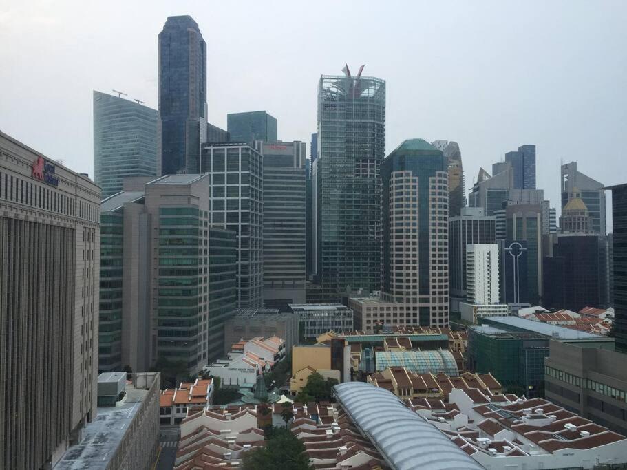 The Center Of Singapore; China Town Apartment *