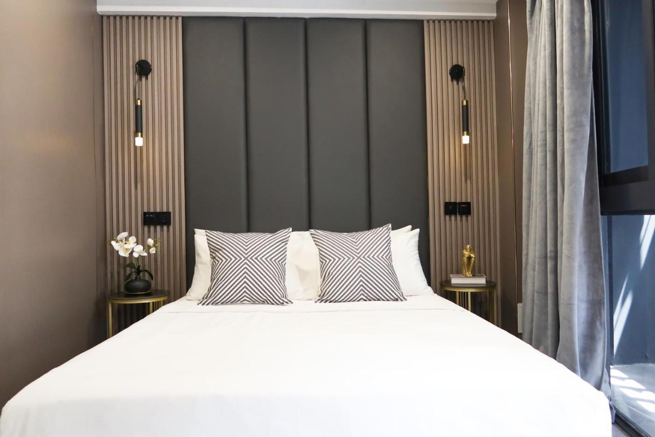Recharge & Apartemen Singapore