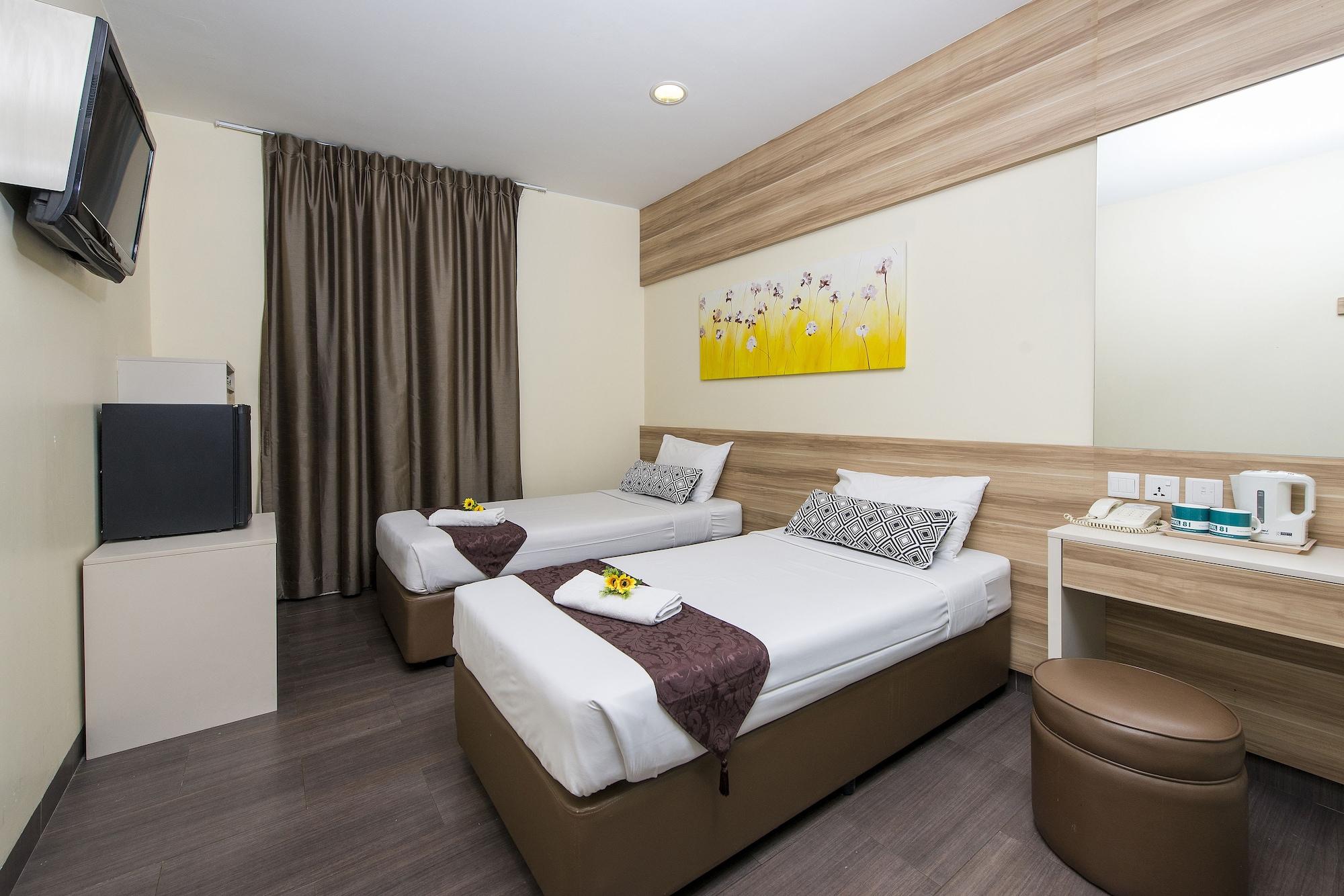 81 Dickson Hotel 2*