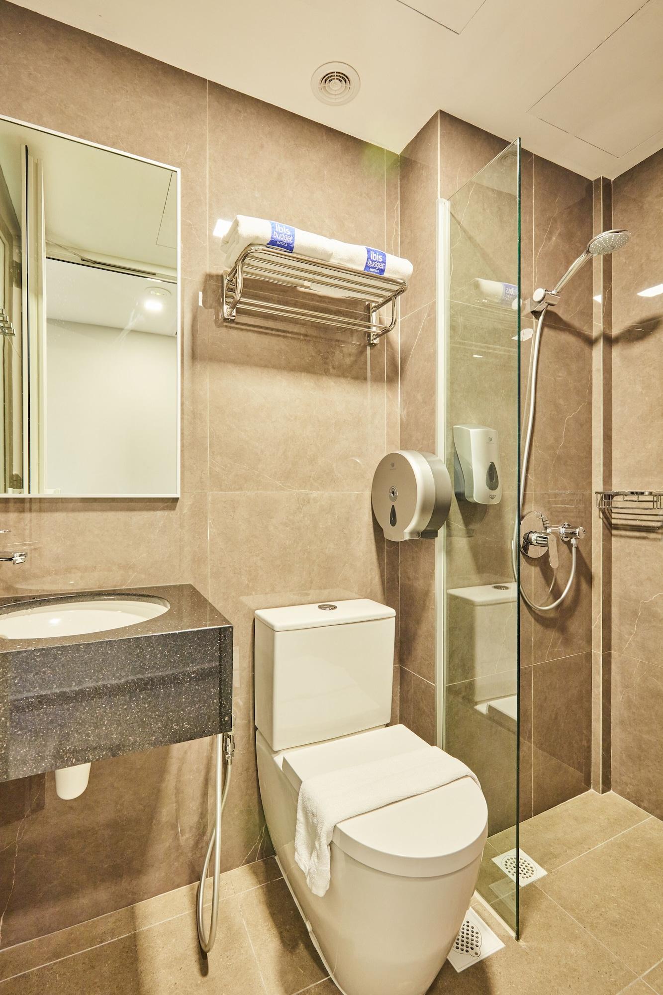Ibis Budget Ametrine Hotel