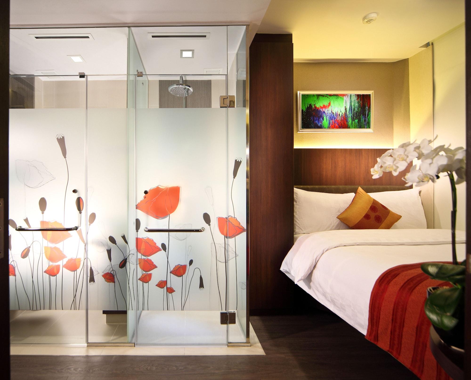 Clover 5 Hongkong Street 4*