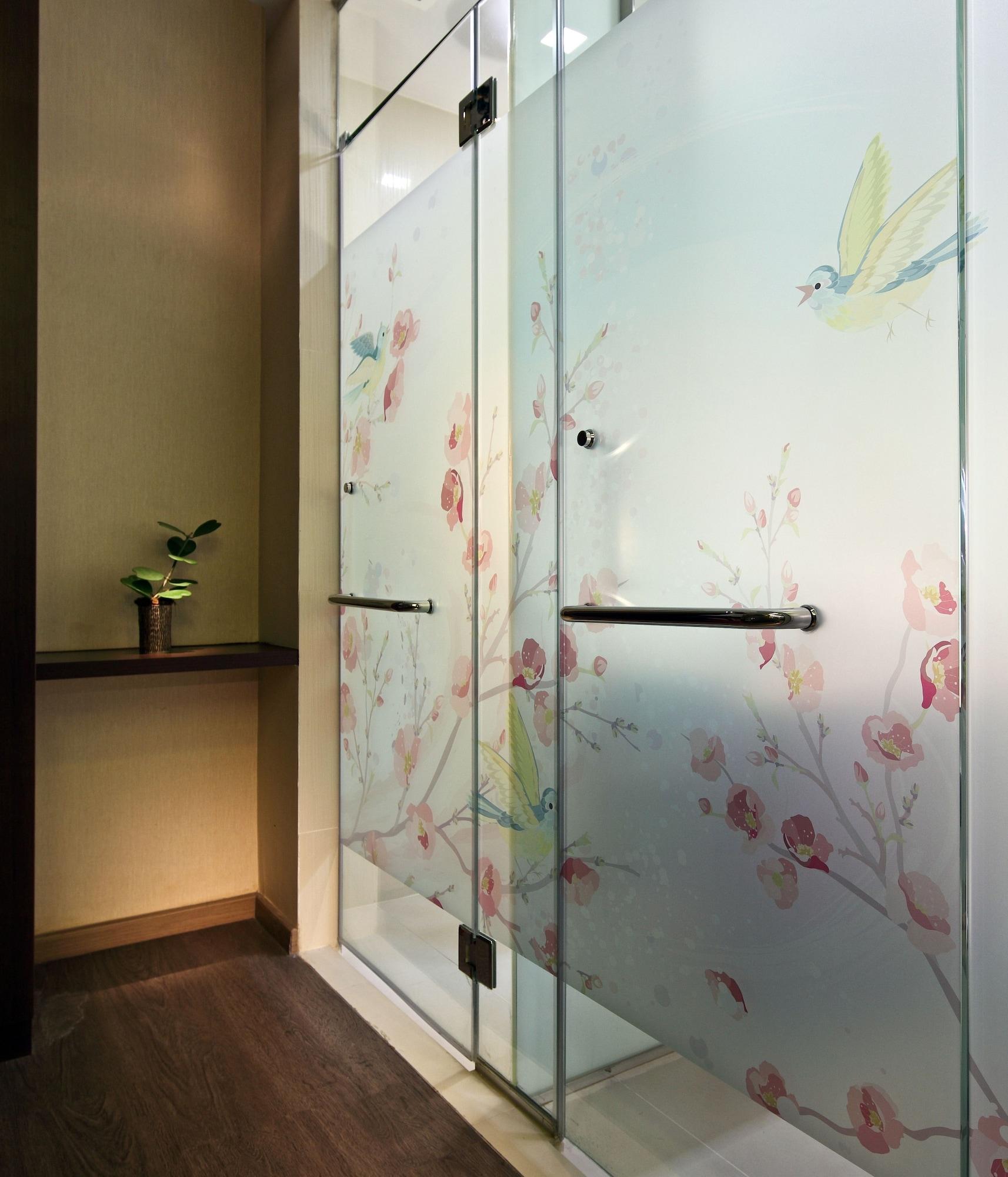 Clover 5 Hongkong Street Singapore