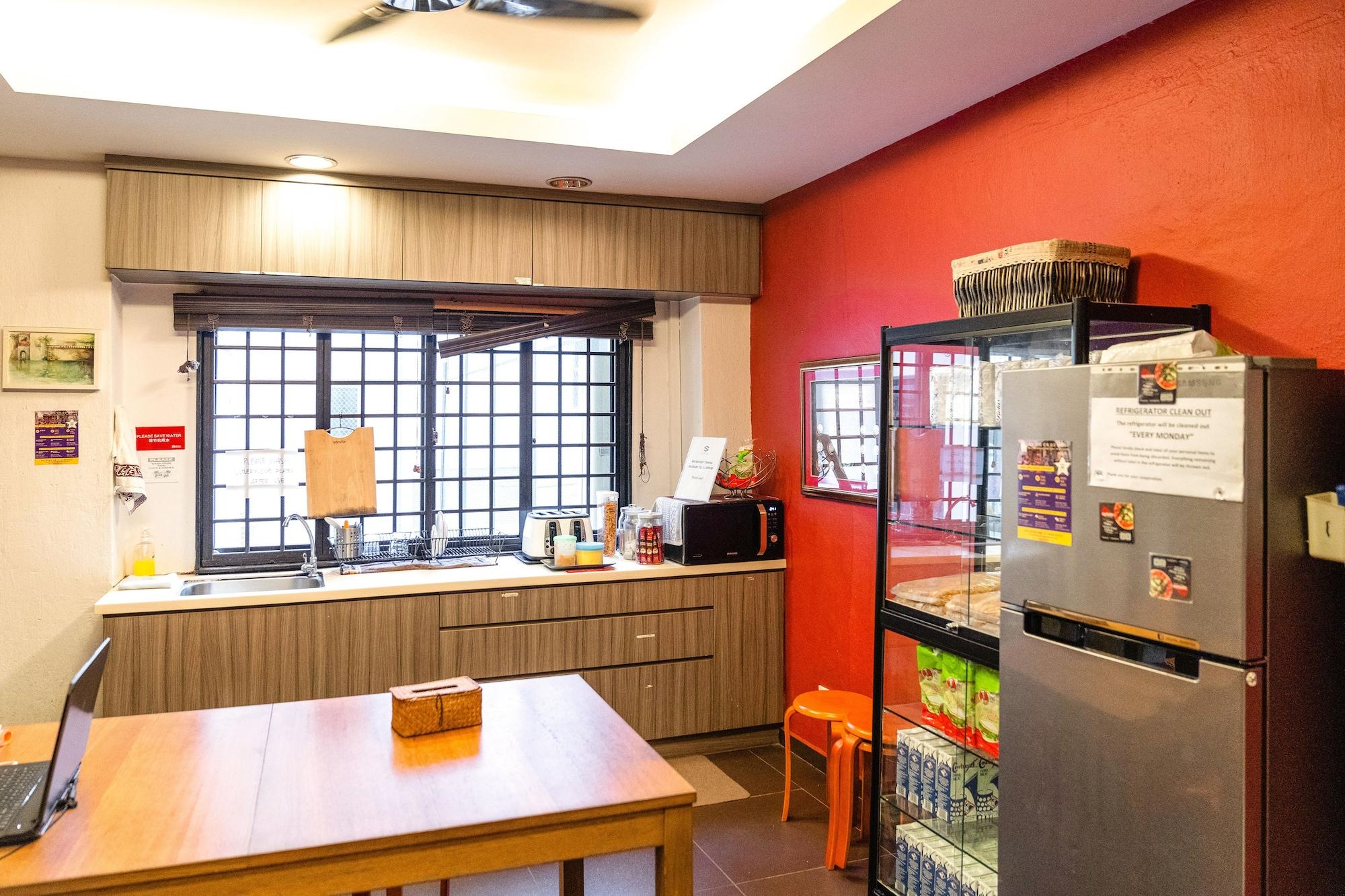 S Clarke Quay Hostel *