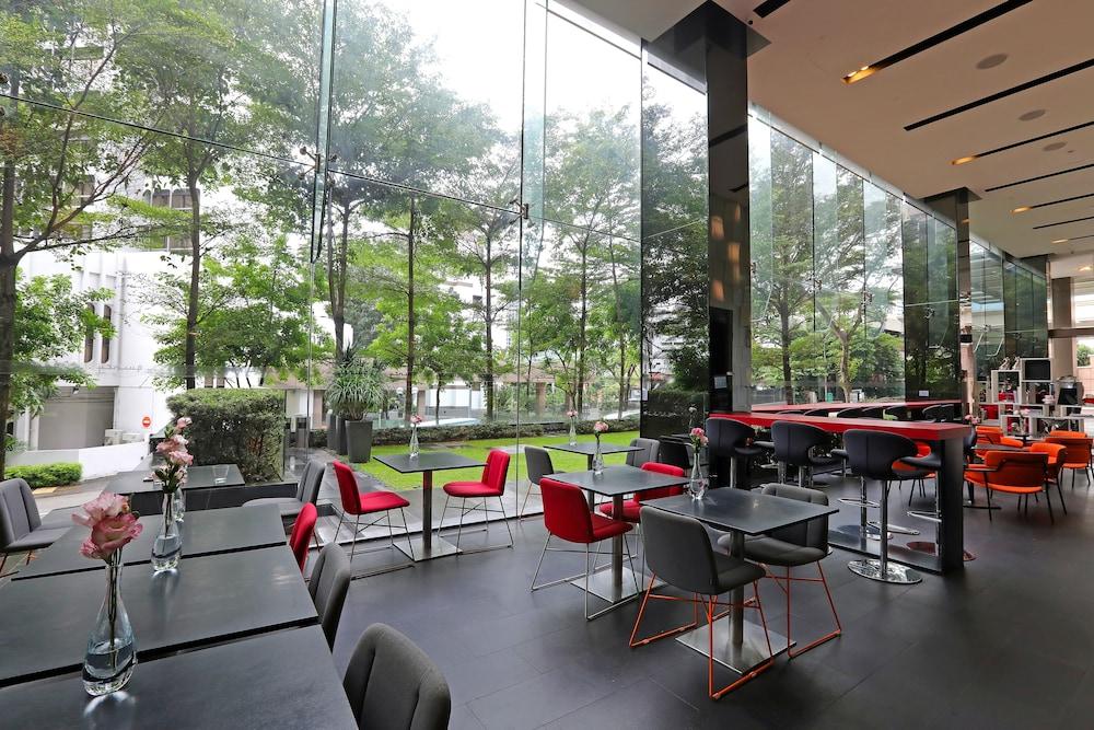 Quincy By Far East Hospitality (adults Only) Hotel