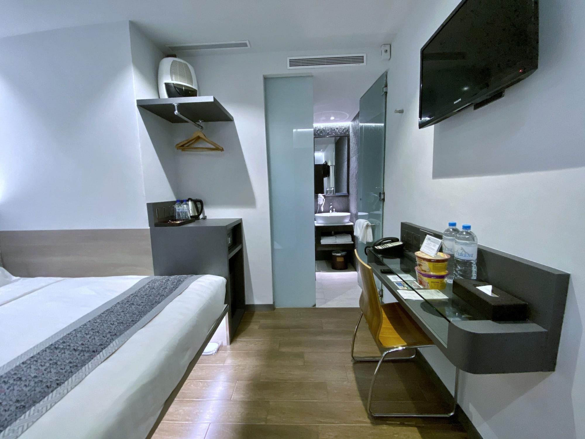 Bliss Hotel Singapore