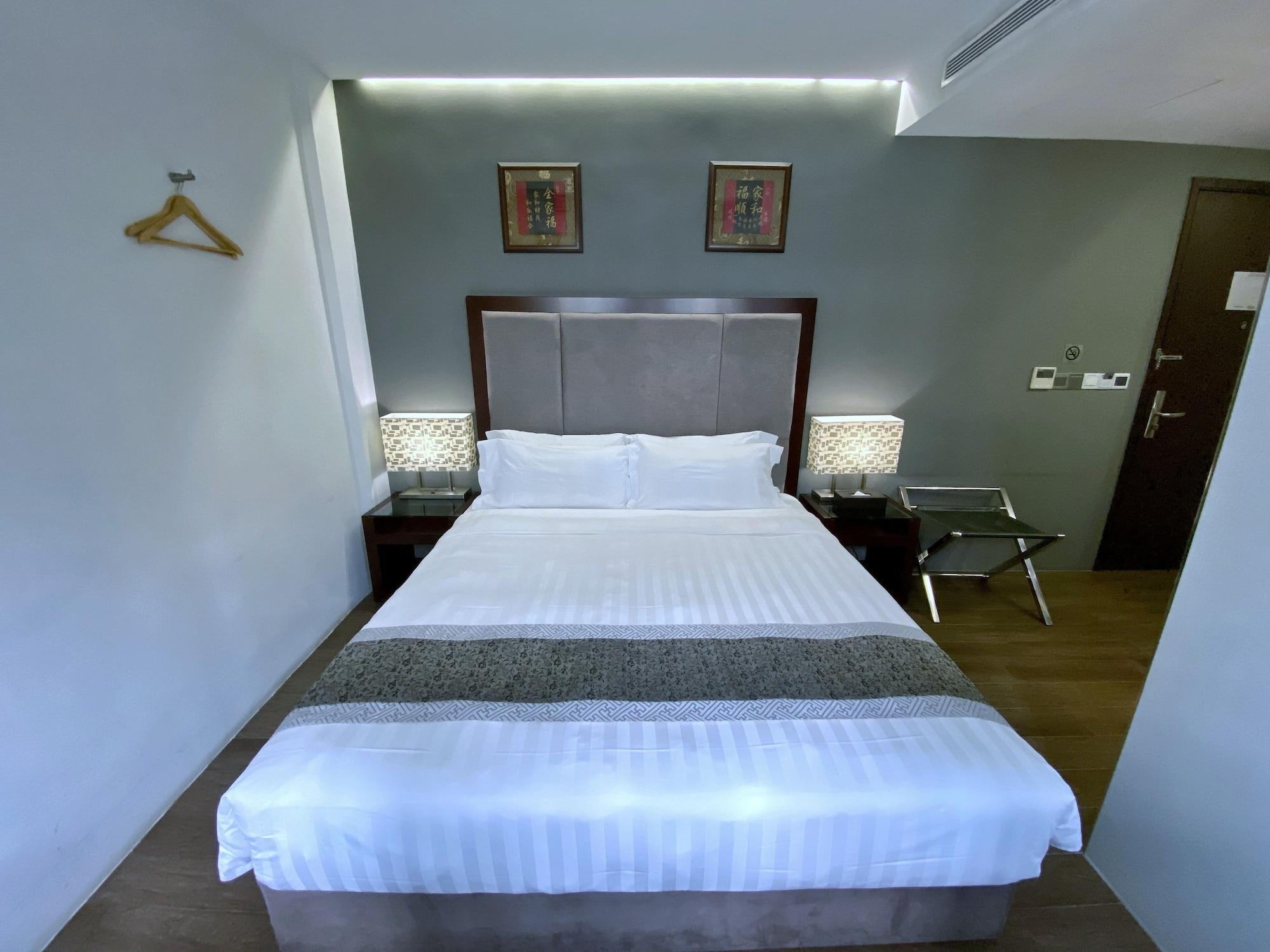 Hotel Bliss Singapore