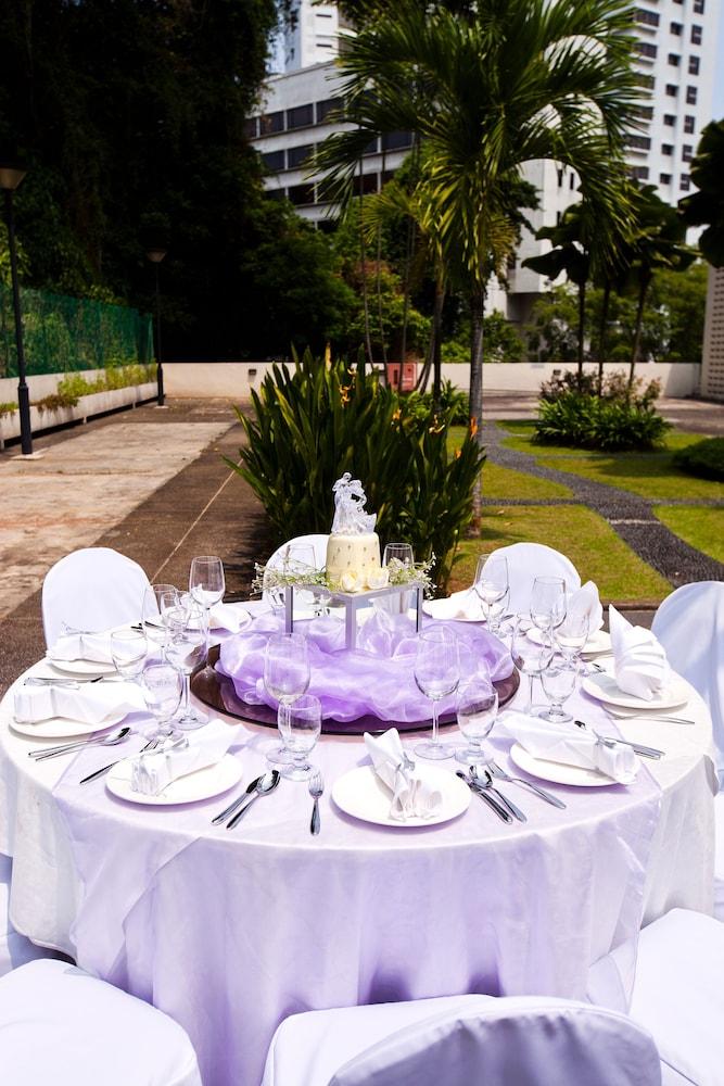 Miramar Hotel Singapore