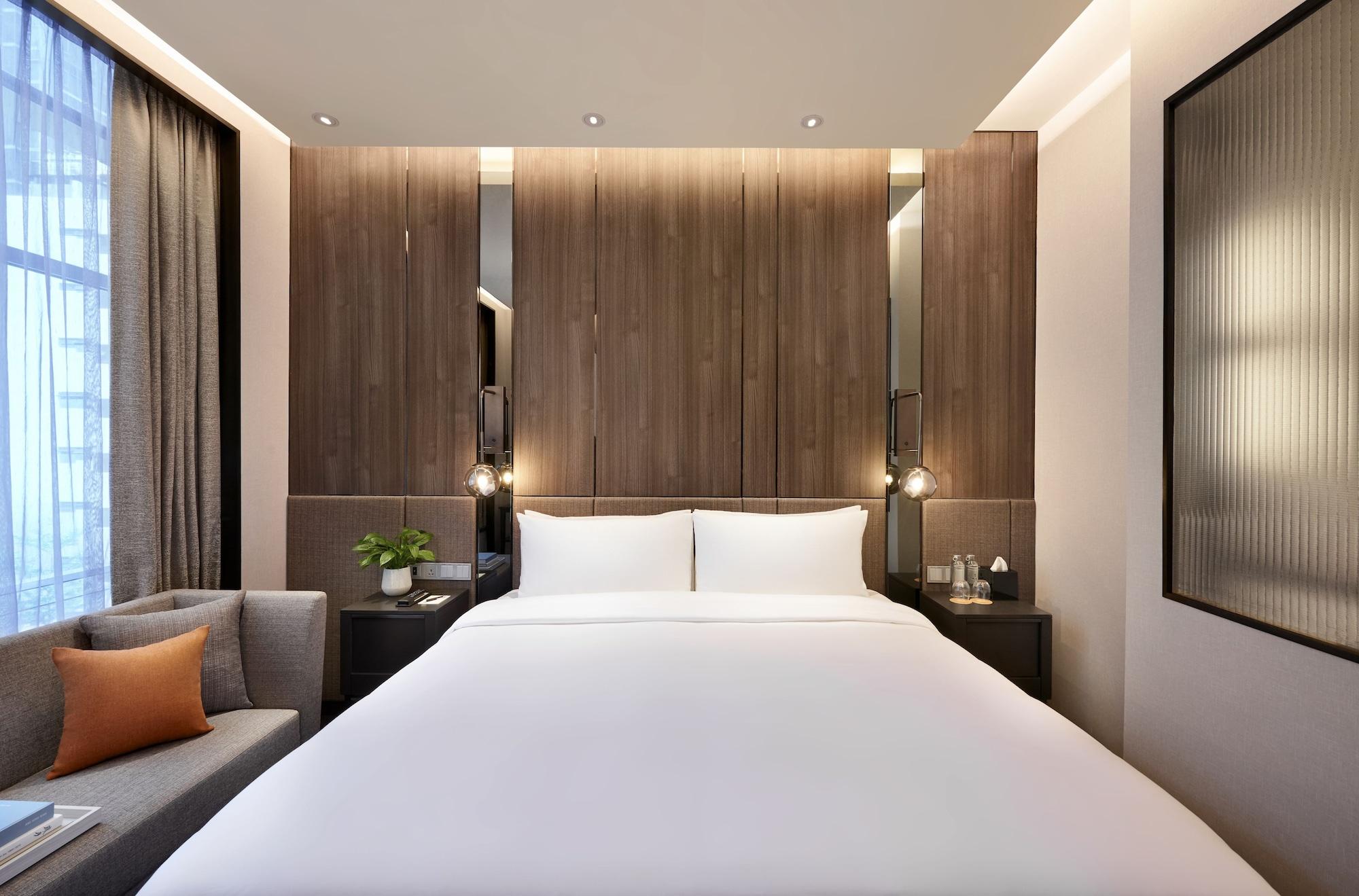 Amara - Newly Renovated 5*