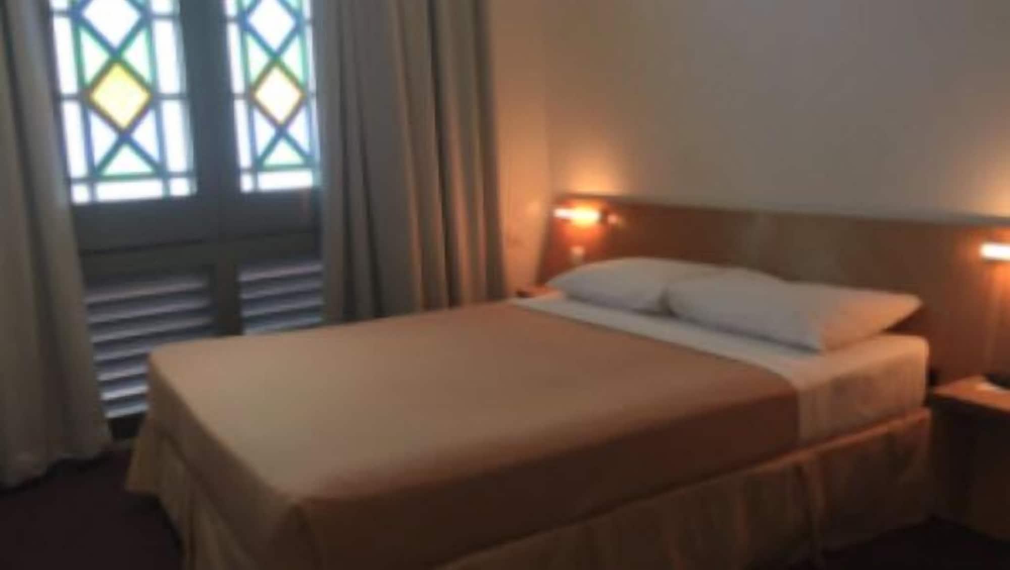 Hotel Mayo