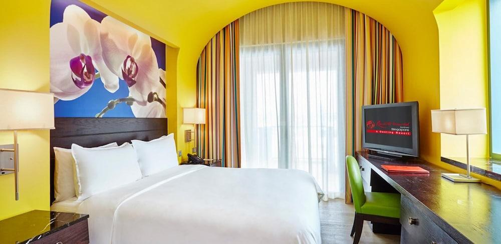 Resort World Sentosa - Festive 5*