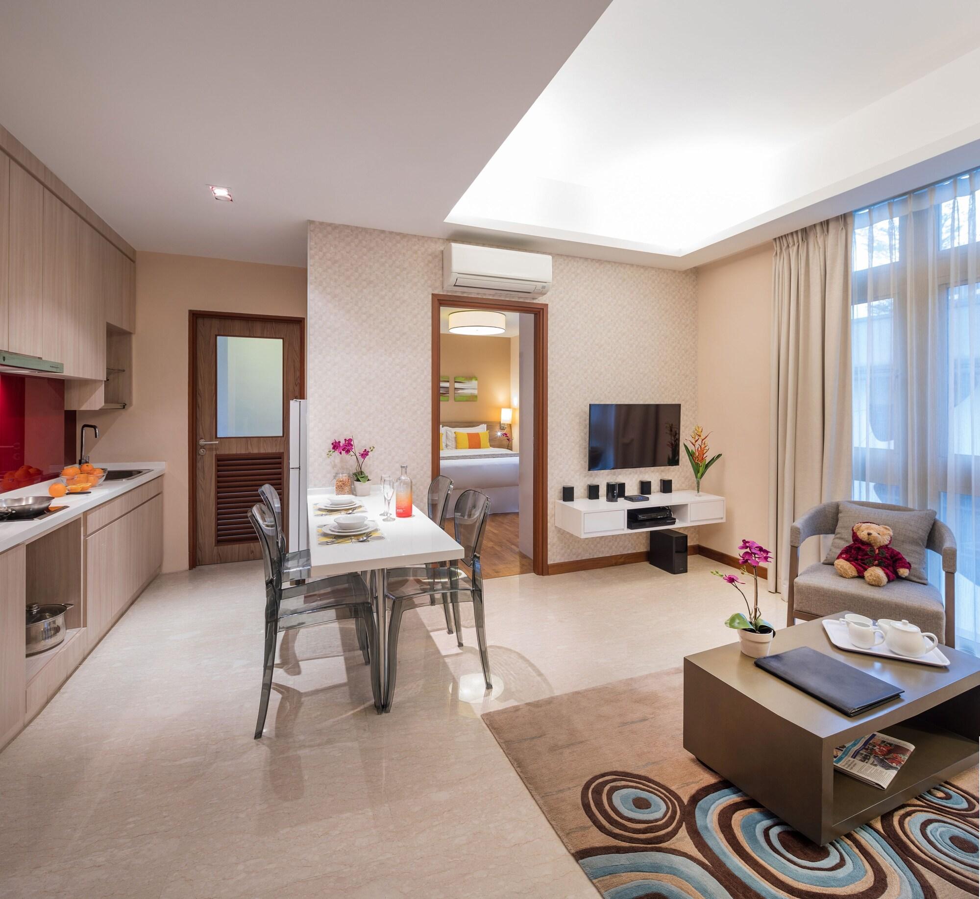 Park Avenue Robertson Aparthotel 4*