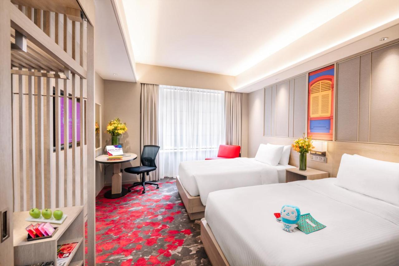 Hotel Royal Plaza On Scotts Singapore