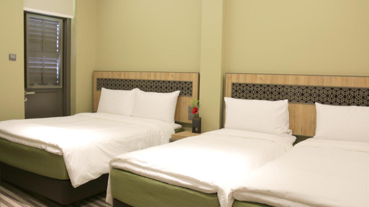 Hotel Aqueen Heritage Little India
