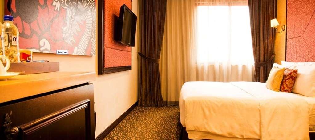 Hotel Nostalgia 4*