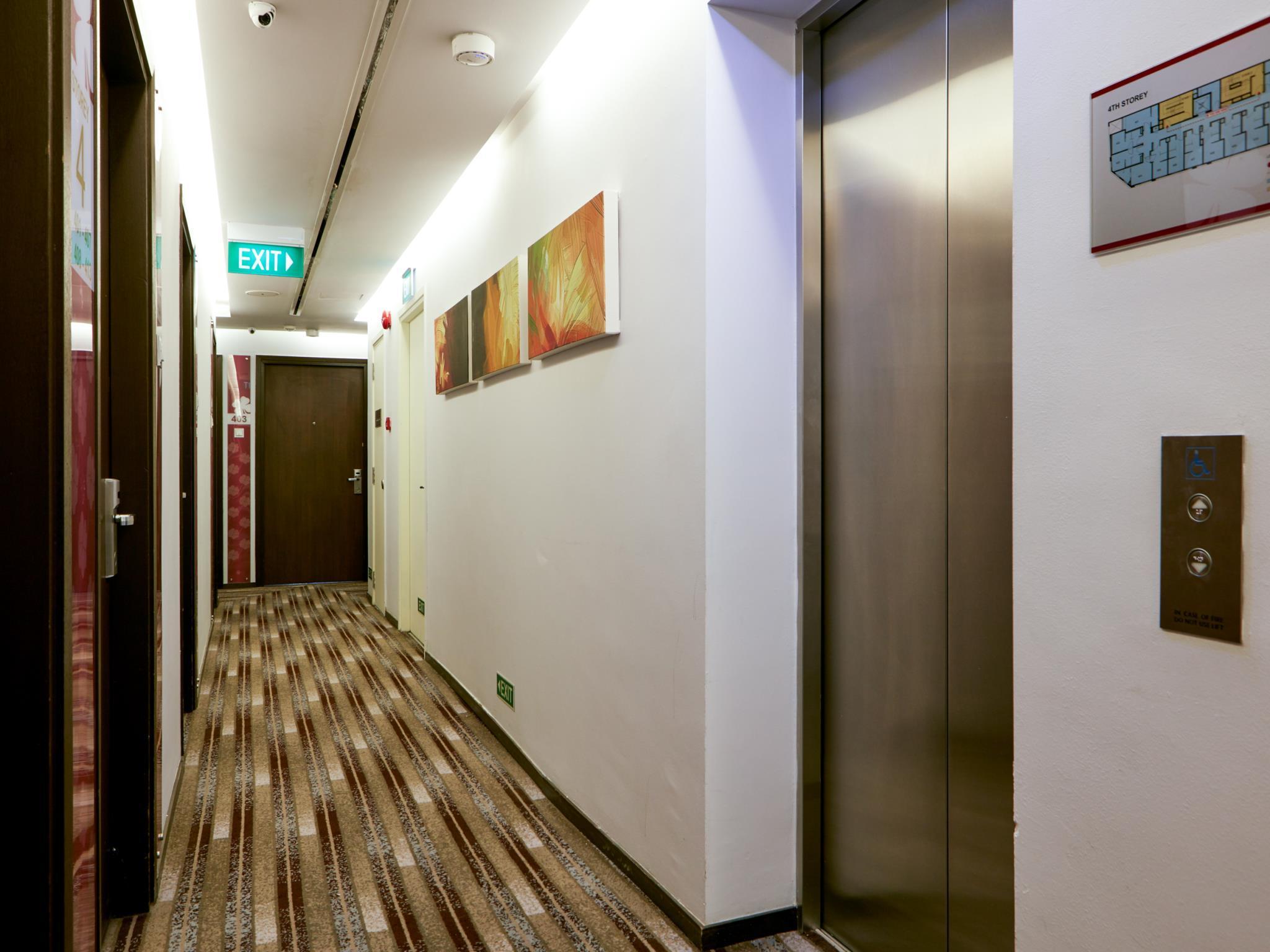 Hotel Clover 5 Hongkong Street Singapore