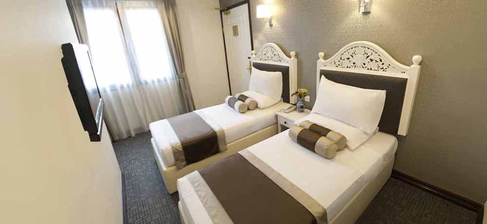 The At Temple Street 3*