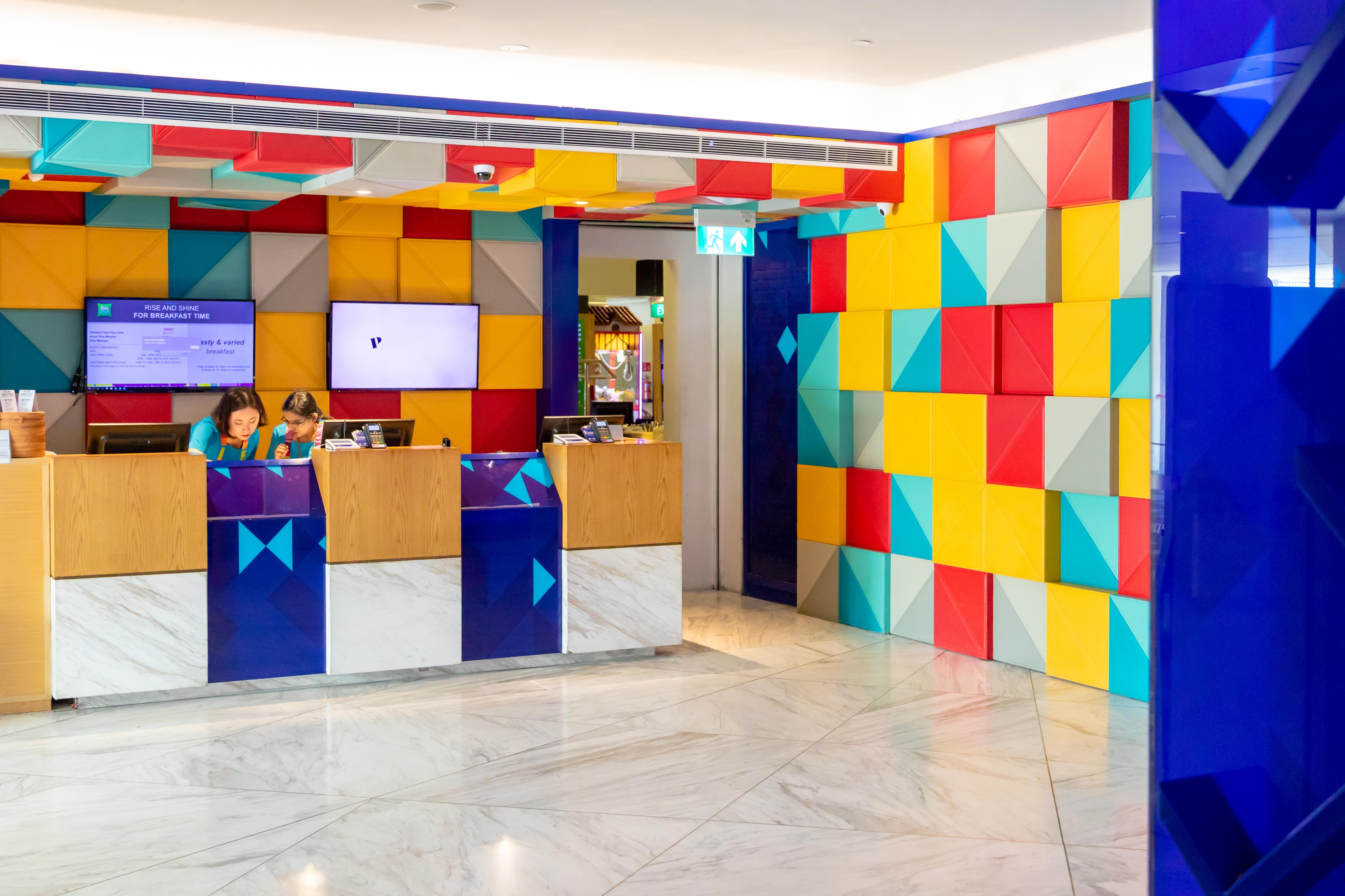 Hotel Ibis Styles On Macpherson 4*