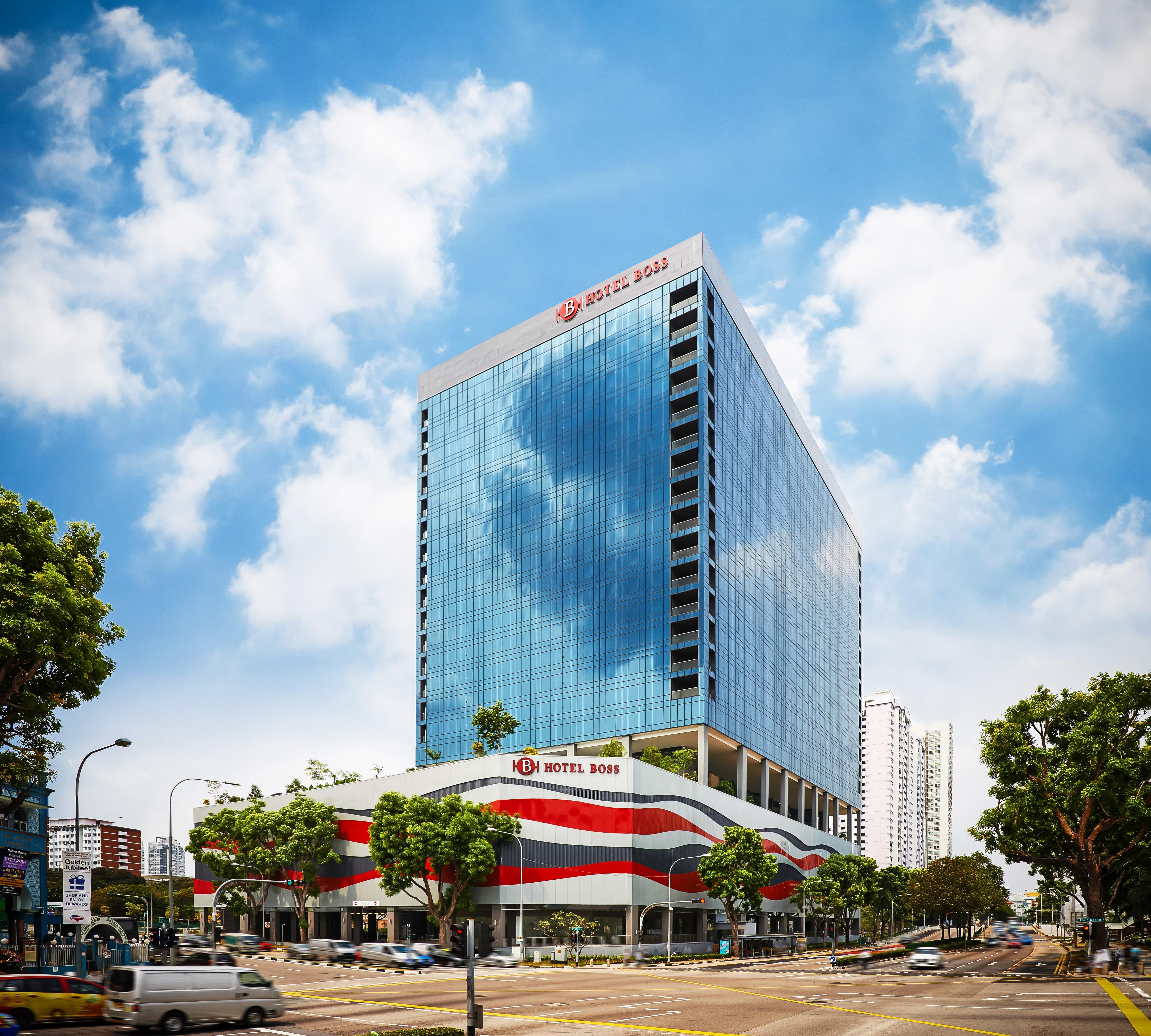 Boss Hotel 4*