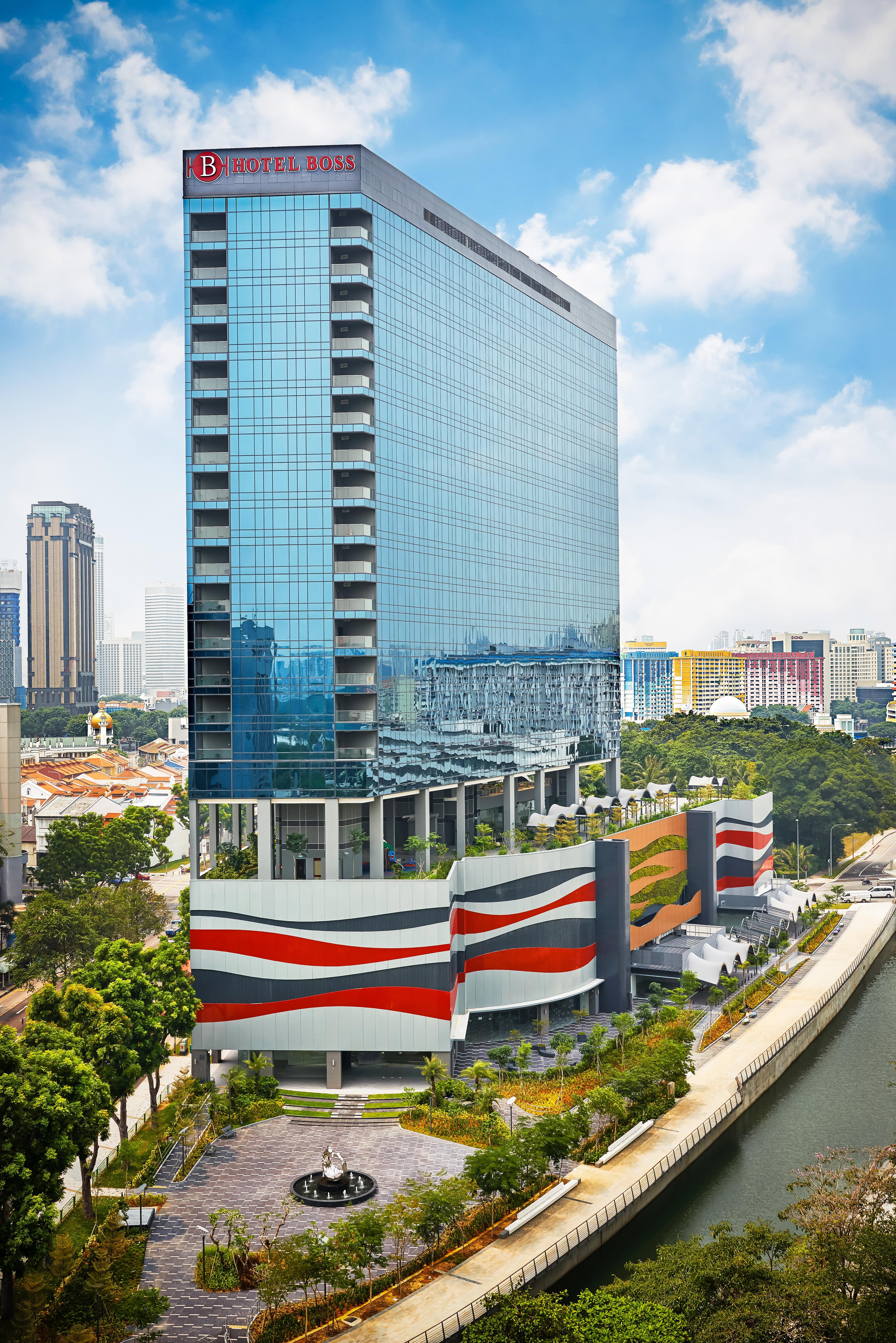 Hotel Boss 4*