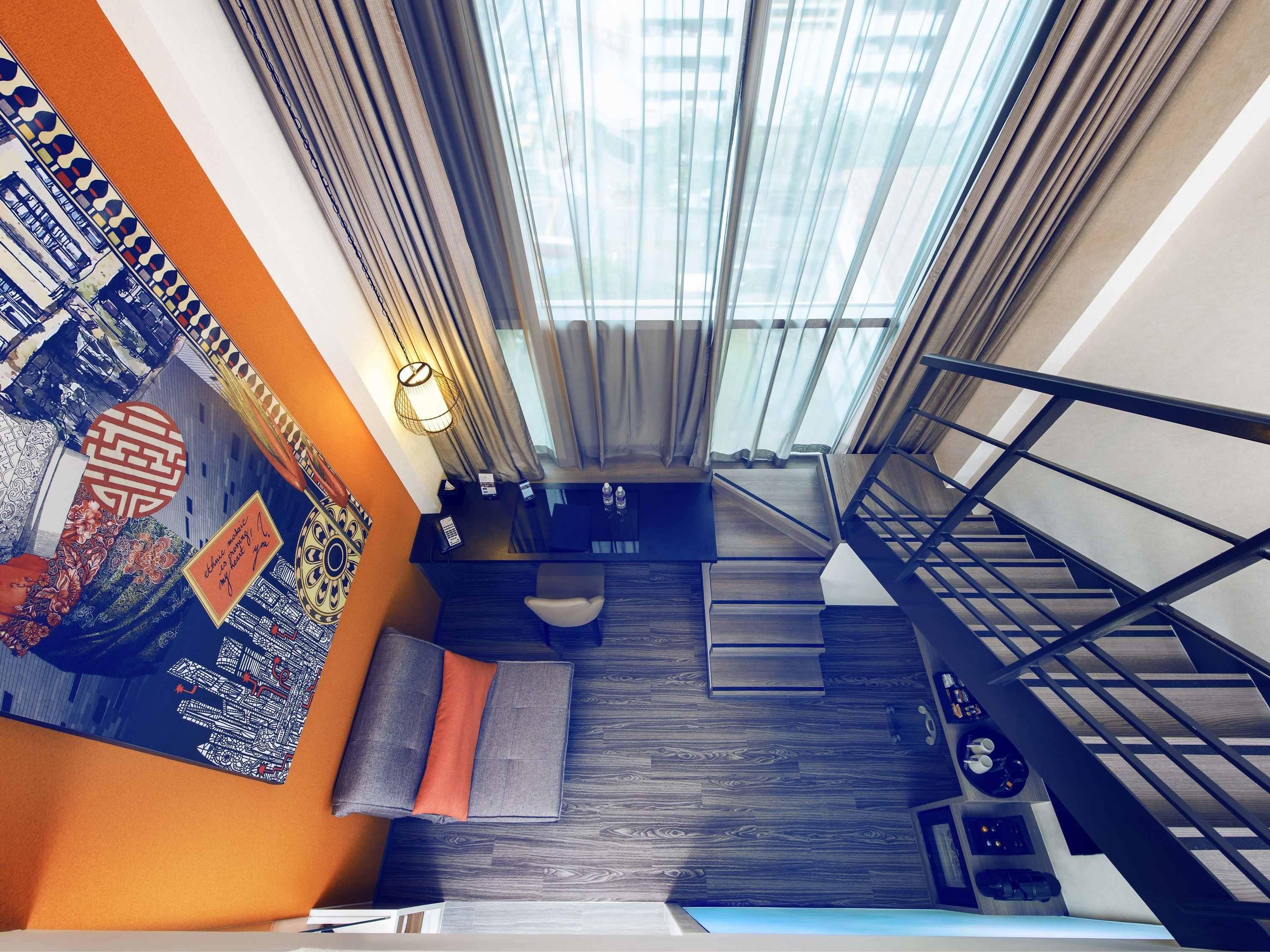 Mercure Bugis 4*