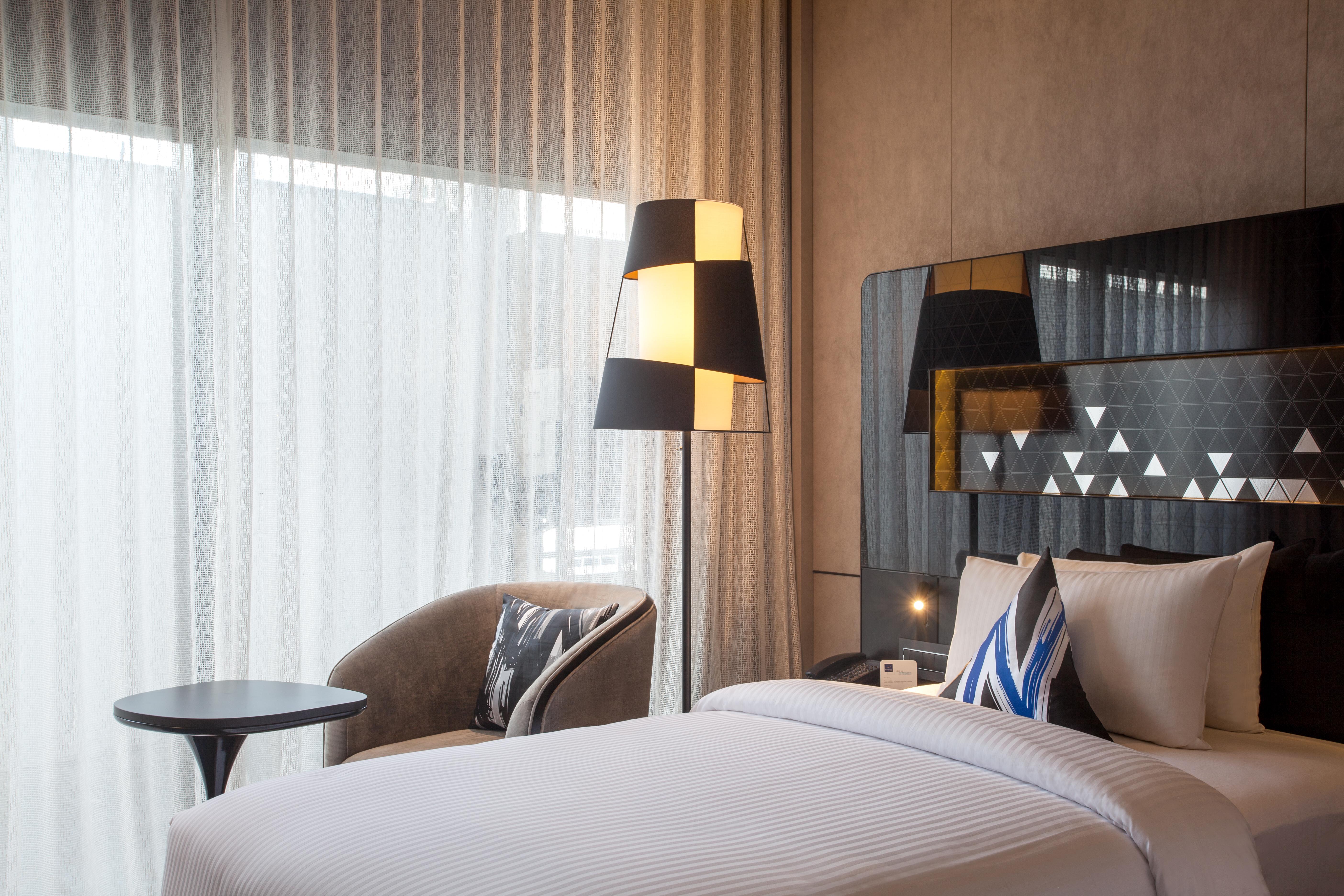 Novotel On Stevens 4*