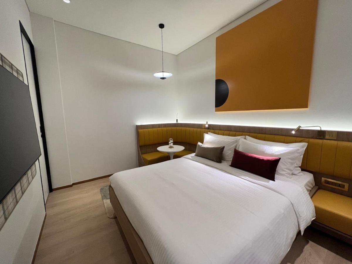 Citadines Connect Centre 4*