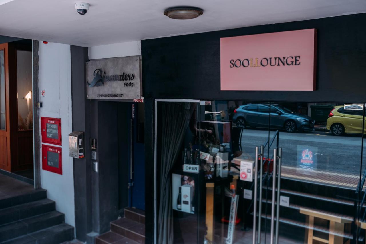 Bluewaters Pods 38 Hongkong St Hostel Singapore