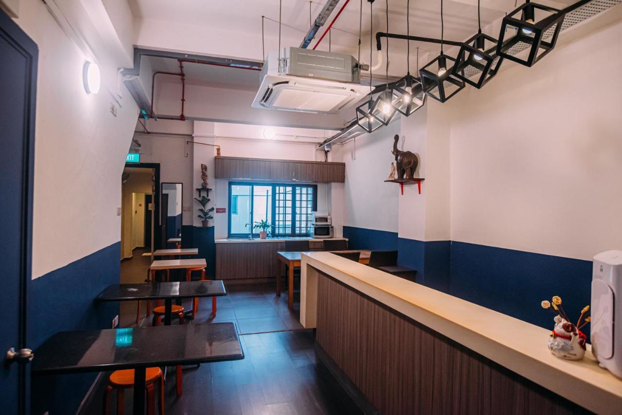 Bluewaters Pods 38 Hongkong St *