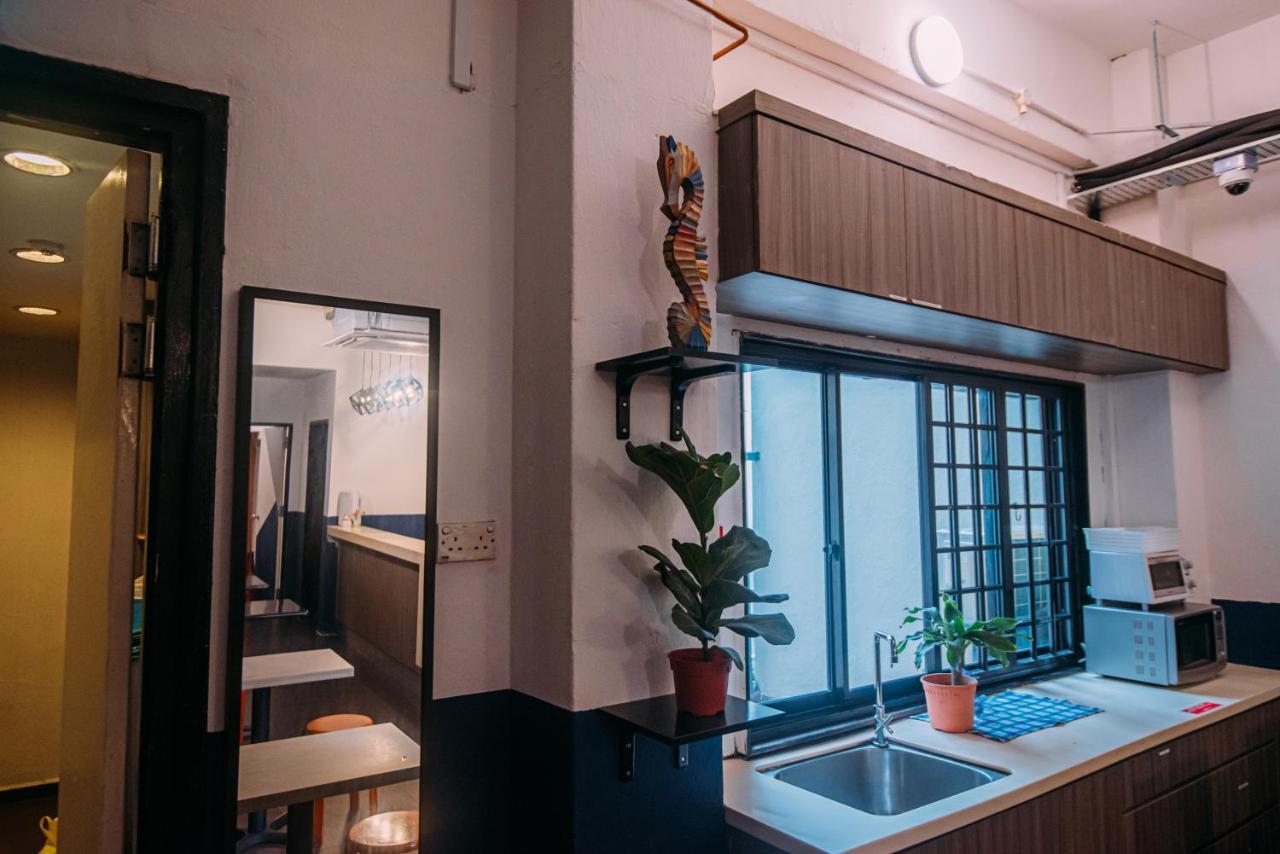 Bluewaters Pods 38 Hongkong St Singapore