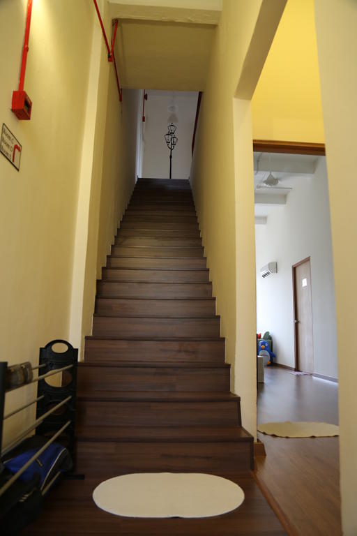 Hostel Lah