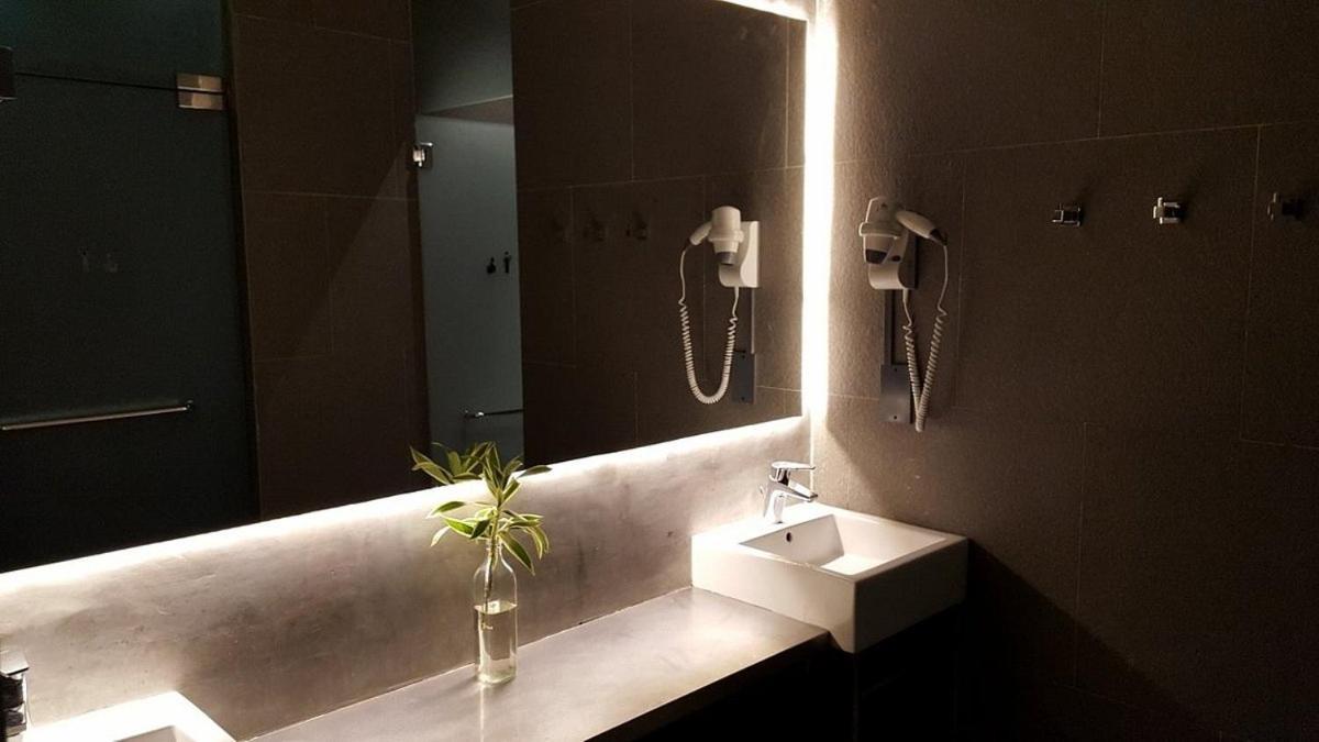 Coller Boutique Hostel *
