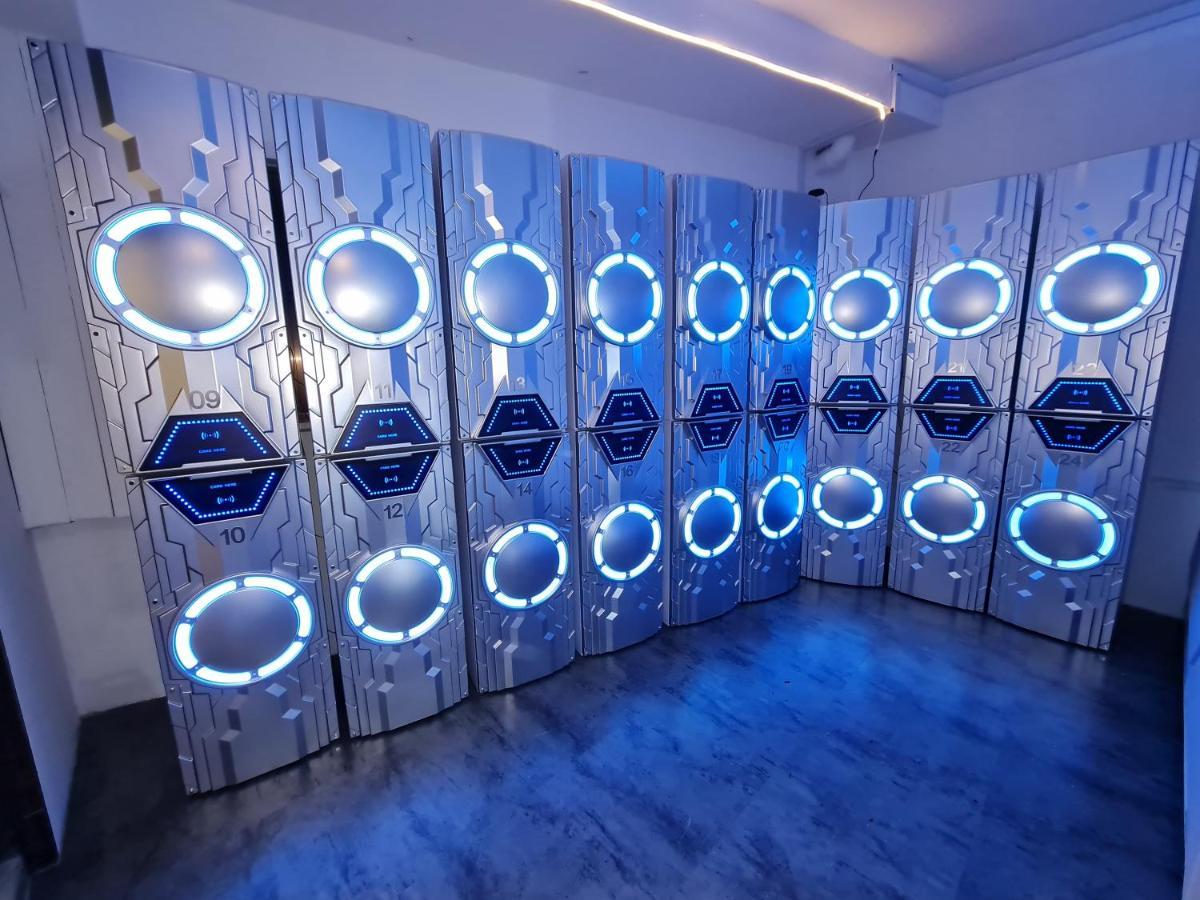Galaxy Pods Capsule Boat Quay