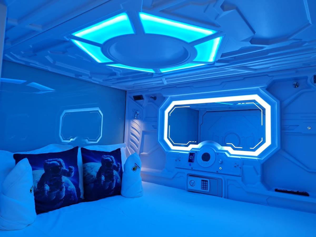 Galaxy Pods Capsule Boat Quay Capsule hotel