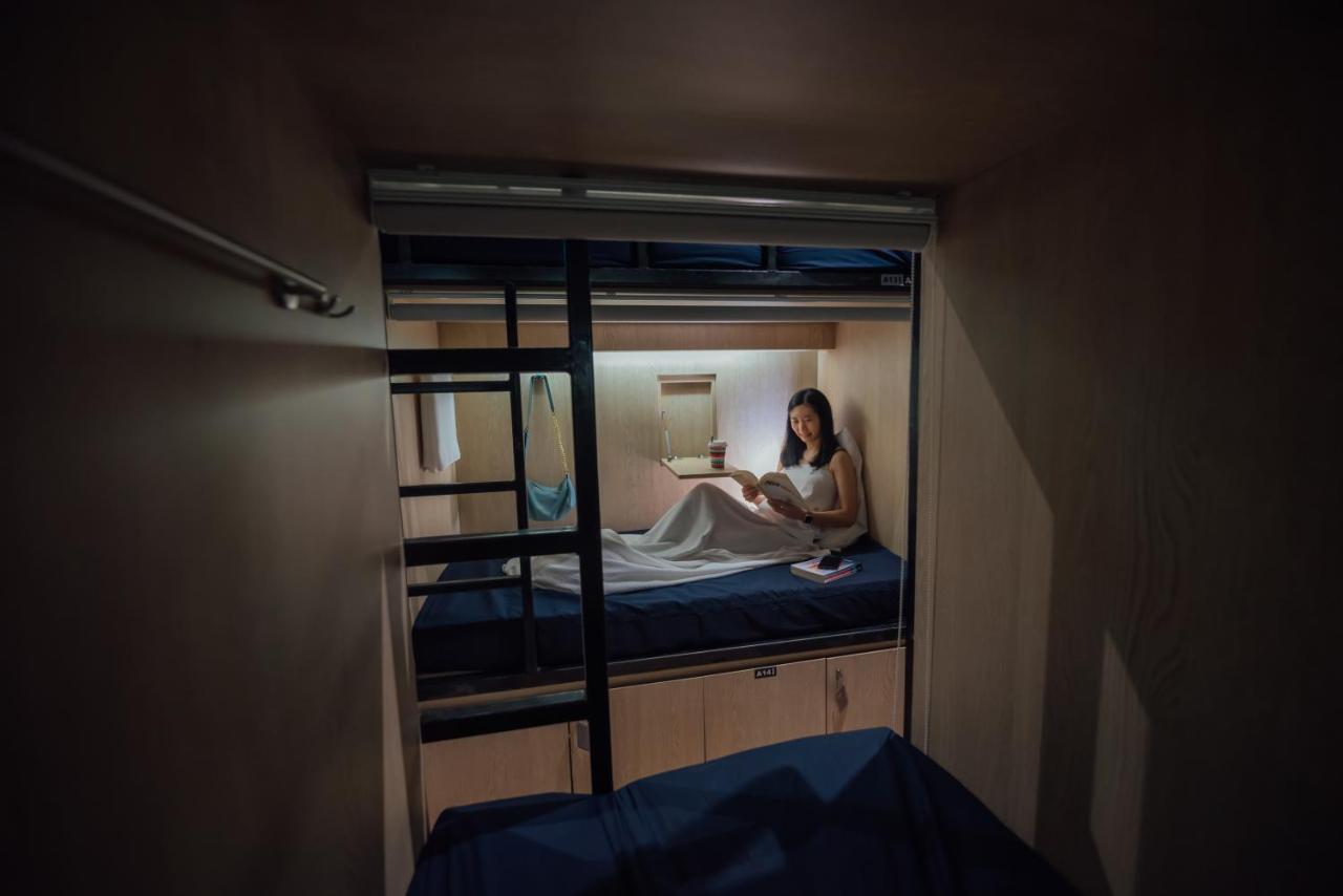 Bluewaters Pods @ Bugis *