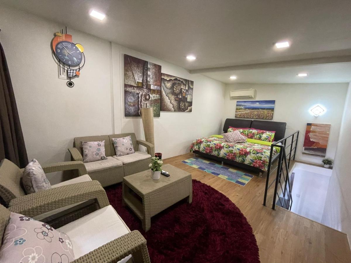 Homestay Rest House *